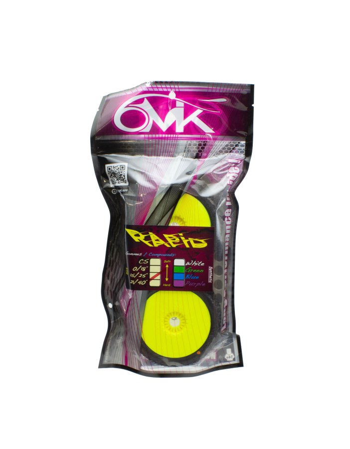 Pneus RC 6mik Rapid collés sur jante jaune |